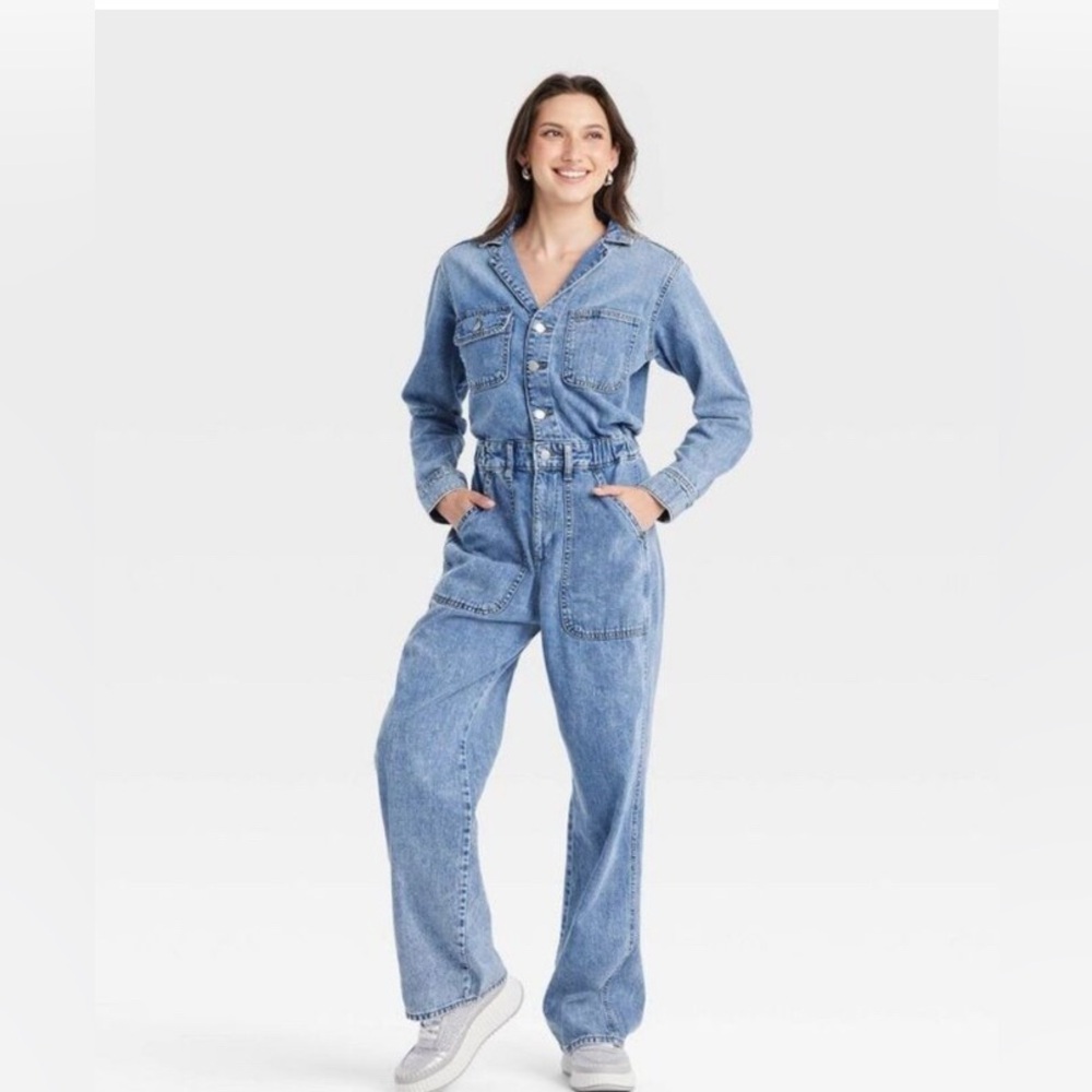 NWT Long Sleeve Utility Baggy Denim Jumpsuit Universal Thread Medium Wash 17